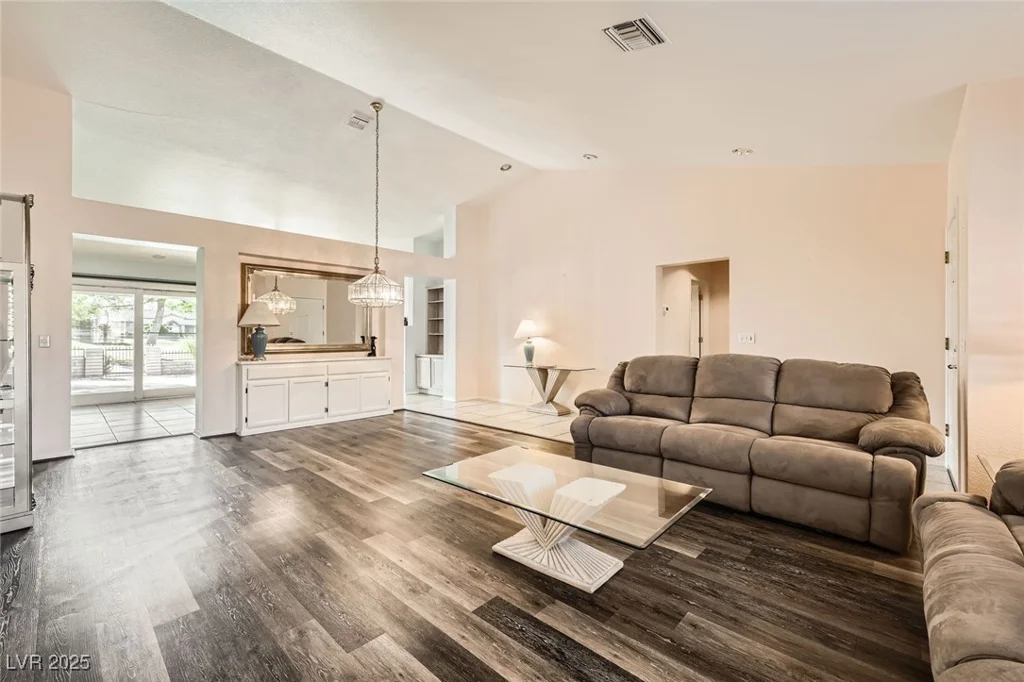 2829 Golf Links, Las Vegas, NV 89134