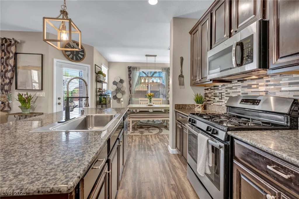 10692 Tulip Valley, Las Vegas, NV 89179