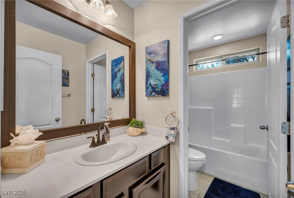 10692 Tulip Valley, Las Vegas, NV 89179