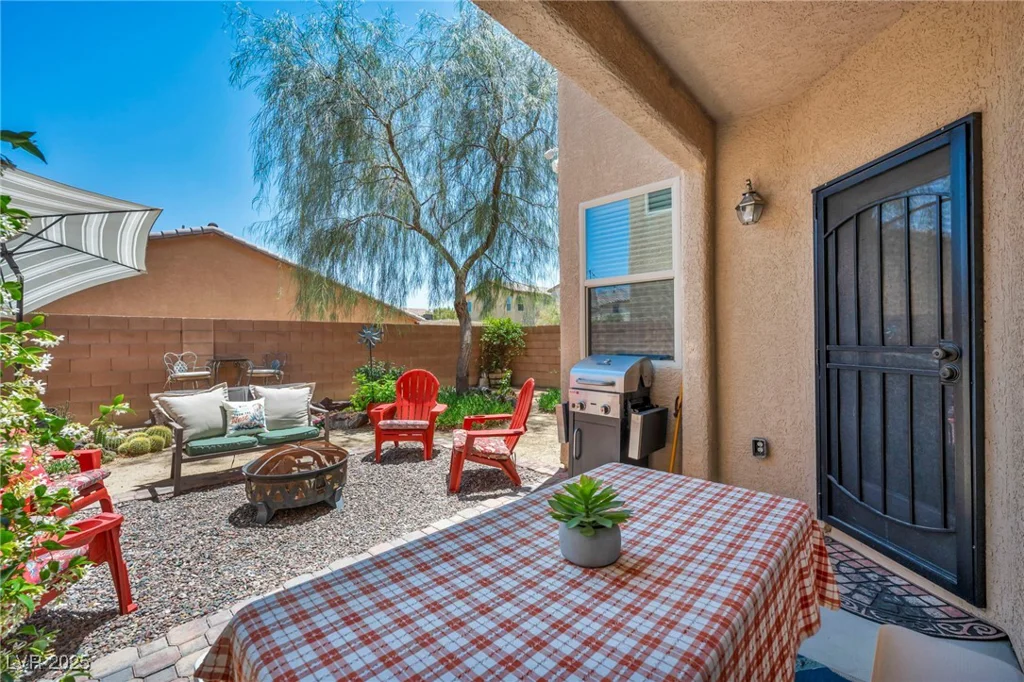 10692 Tulip Valley, Las Vegas, NV 89179