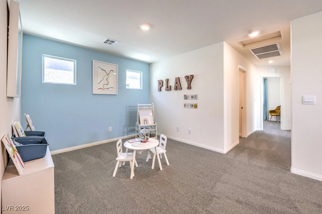 10400 LUNA MEZZO ST, Las Vegas, NV 89141