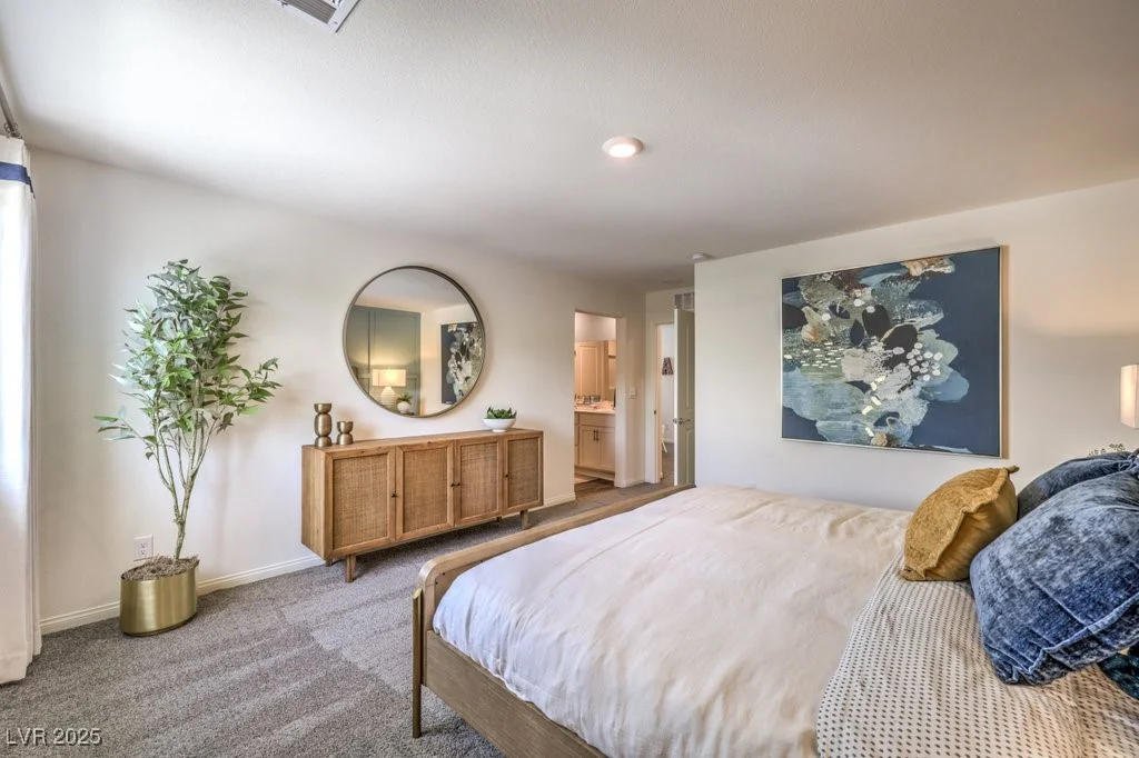 10400 LUNA MEZZO ST, Las Vegas, NV 89141