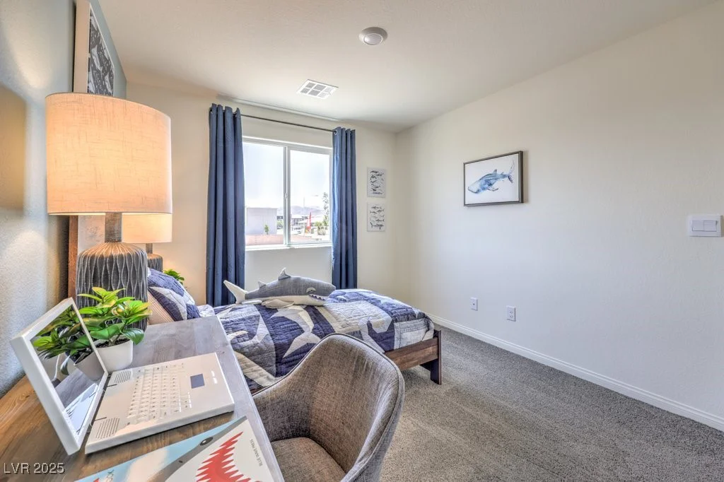 10400 LUNA MEZZO ST, Las Vegas, NV 89141
