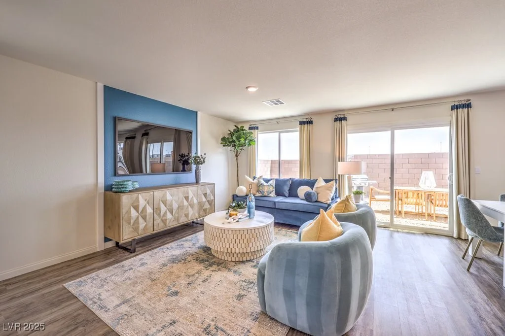 10400 LUNA MEZZO ST, Las Vegas, NV 89141