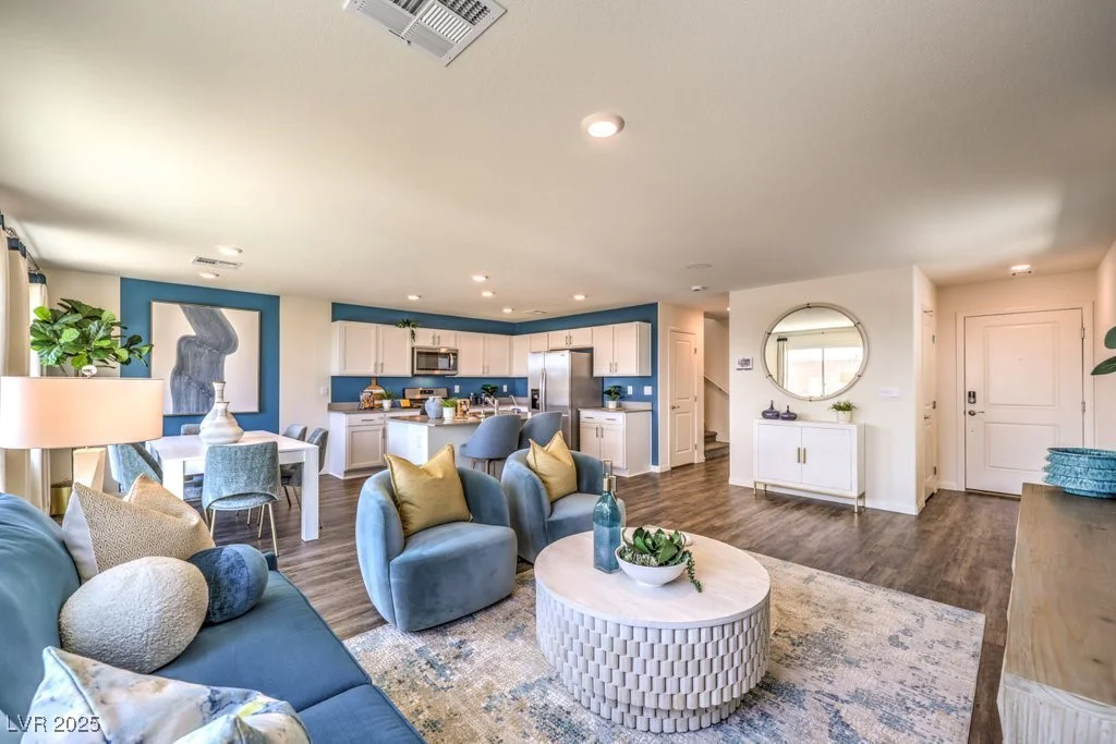 10400 LUNA MEZZO ST, Las Vegas, NV 89141