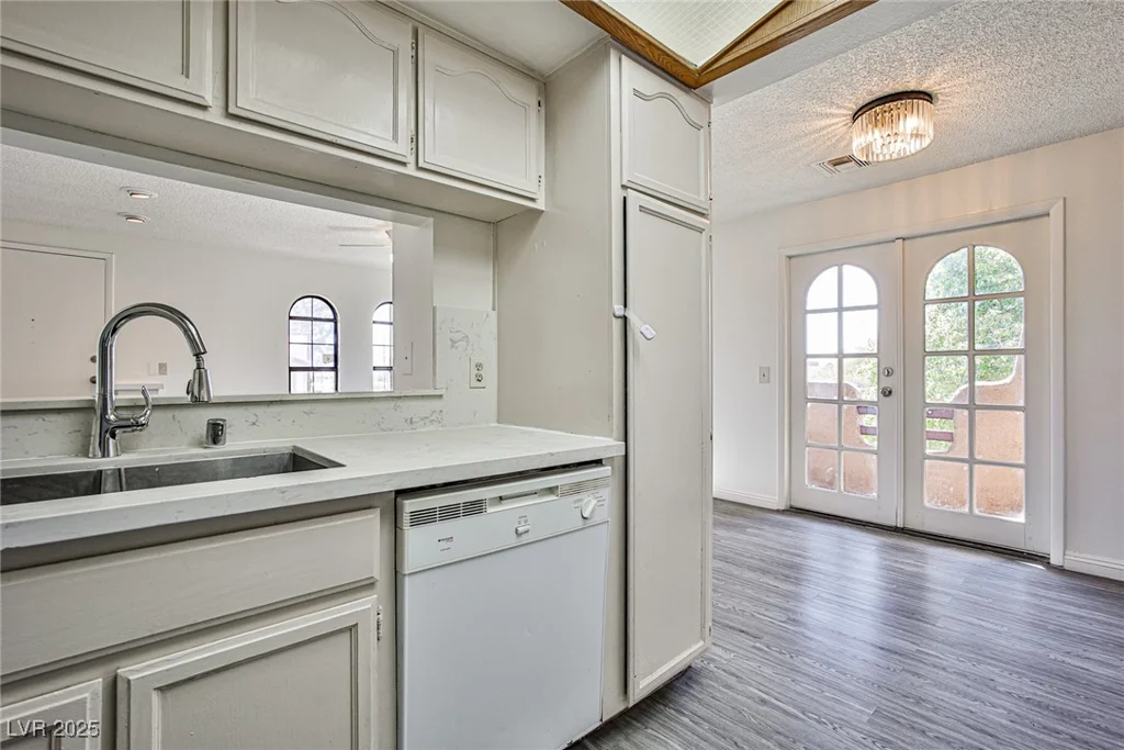 4083 Nook, Las Vegas, NV 89103