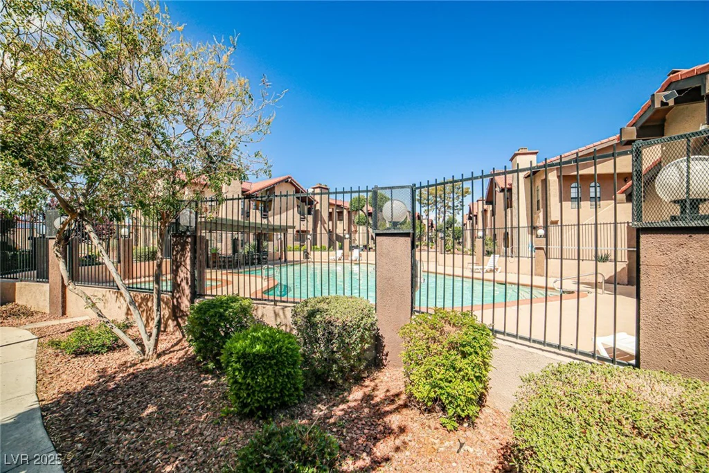 4083 Nook, Las Vegas, NV 89103