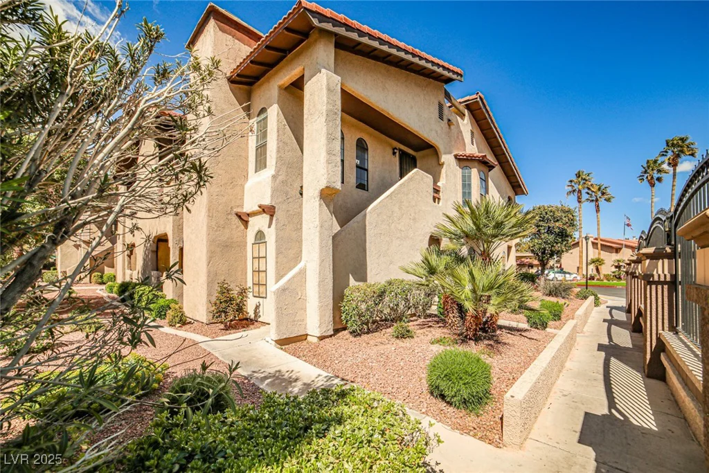 4083 Nook, Las Vegas, NV 89103