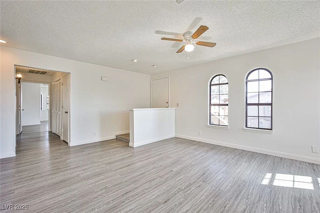 4083 Nook, Las Vegas, NV 89103