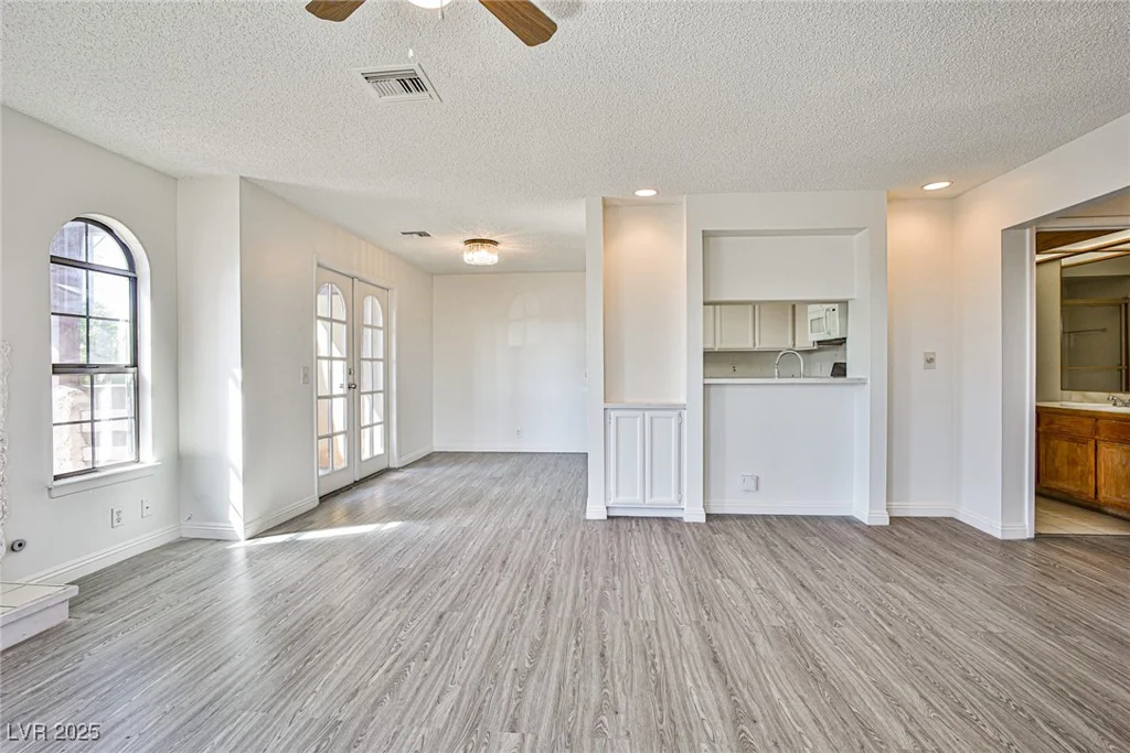 4083 Nook, Las Vegas, NV 89103