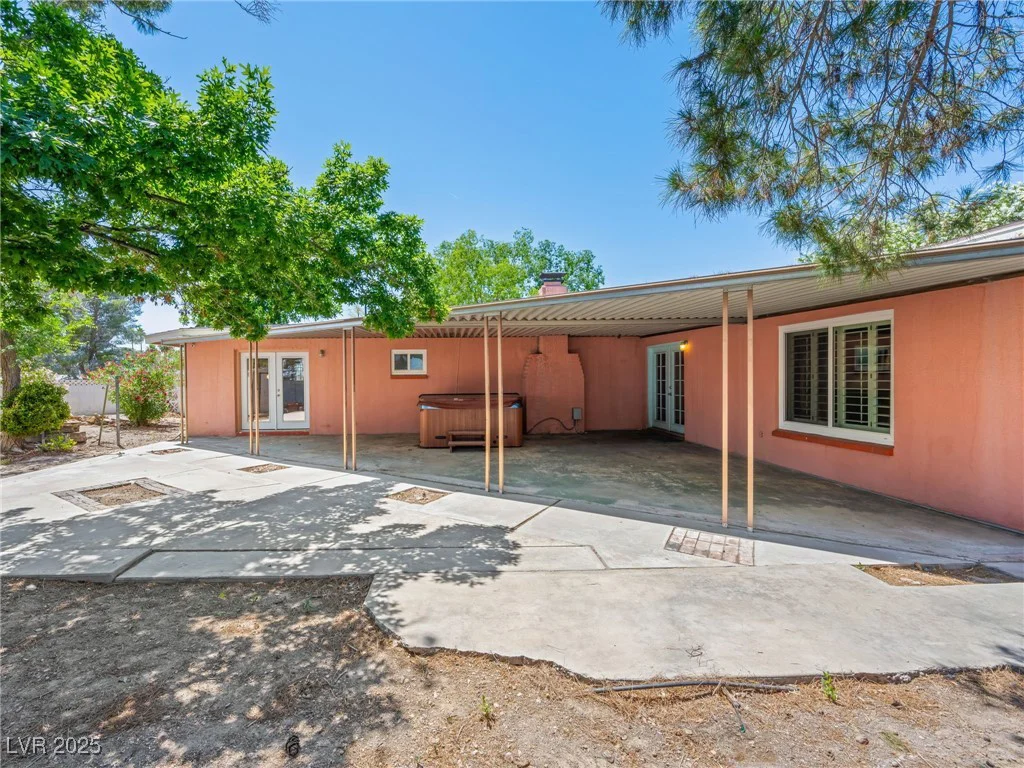 3212 Silver Saddle, Las Vegas, NV 89169