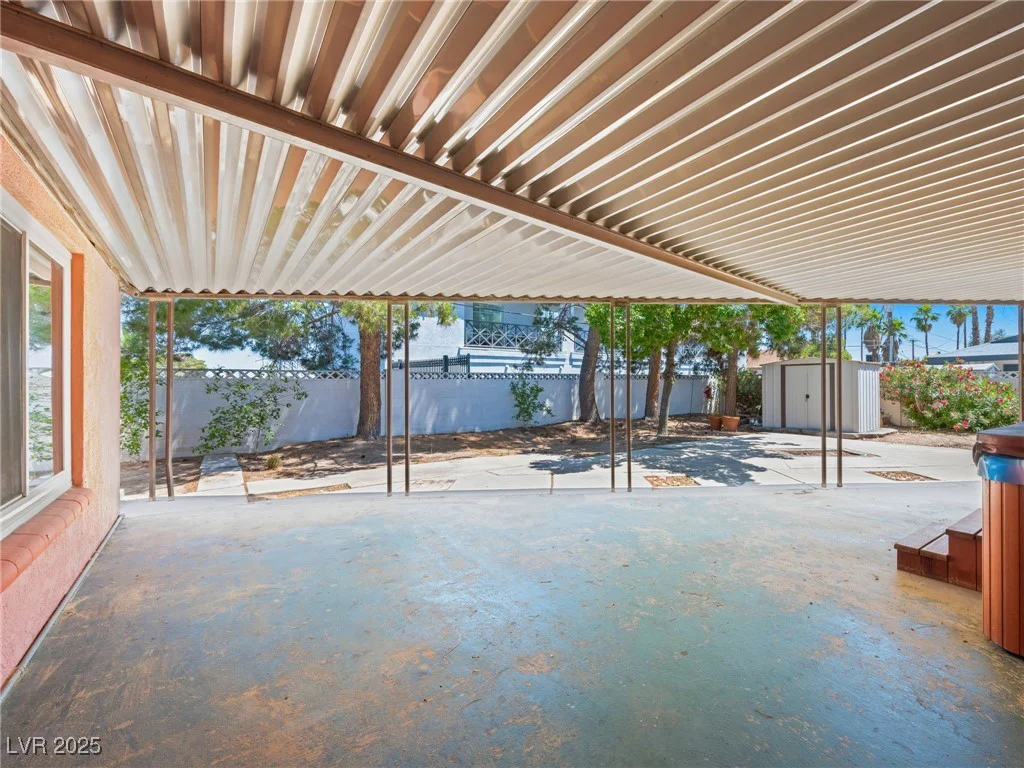 3212 Silver Saddle, Las Vegas, NV 89169