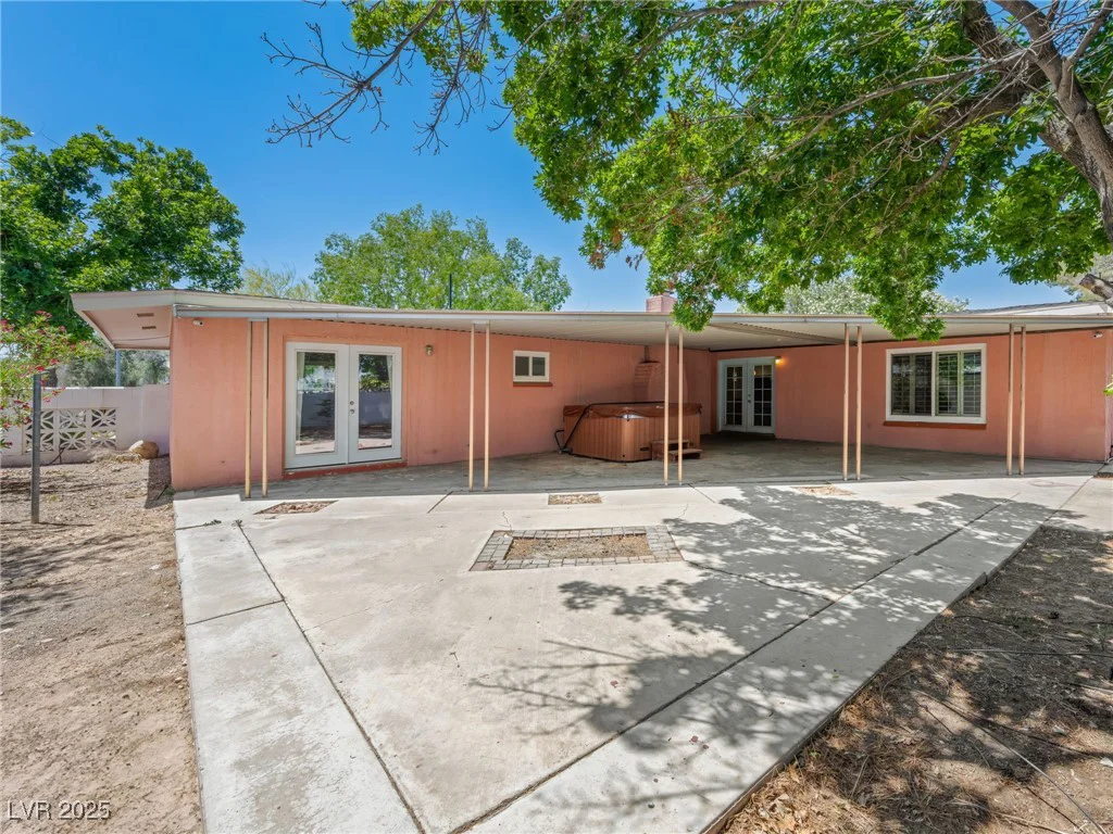 3212 Silver Saddle, Las Vegas, NV 89169
