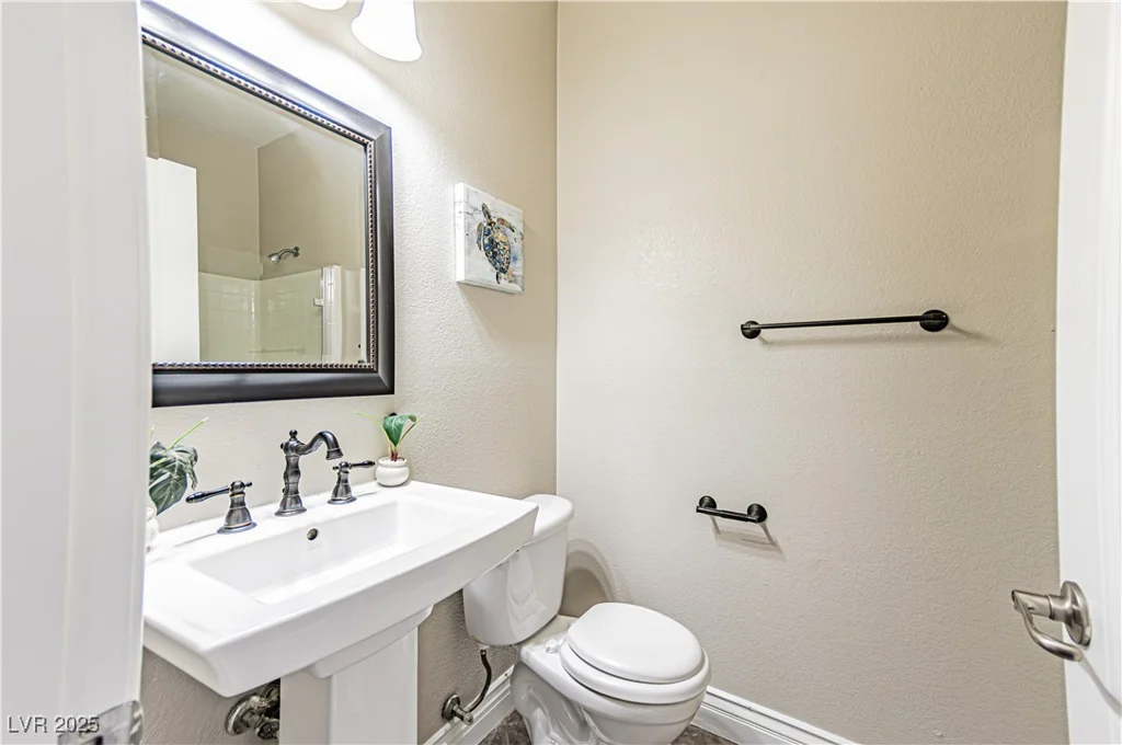 5079 Quiet Falls, Las Vegas, NV 89141