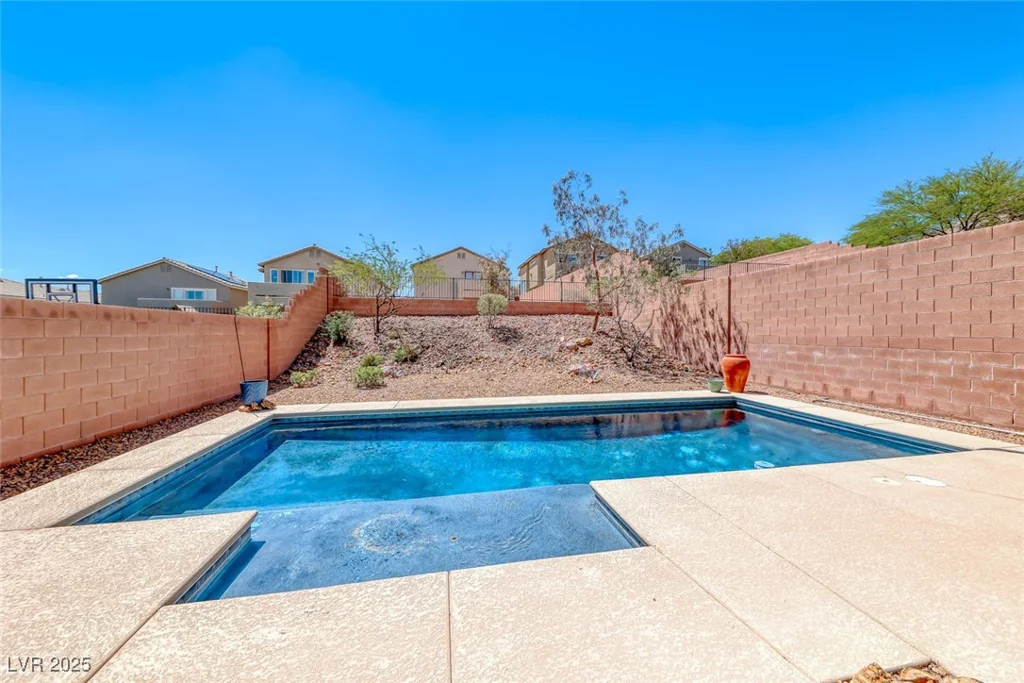 5079 Quiet Falls, Las Vegas, NV 89141
