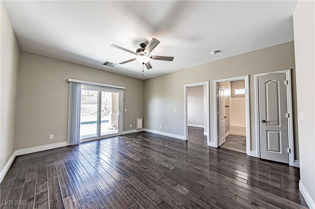 5079 Quiet Falls, Las Vegas, NV 89141