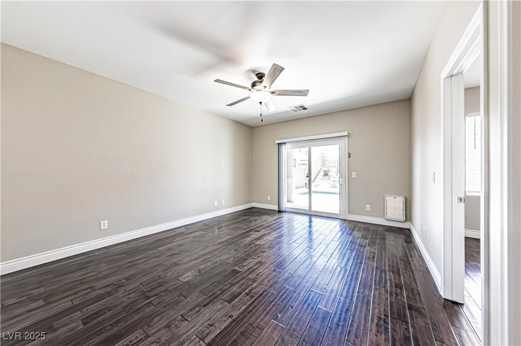 5079 Quiet Falls, Las Vegas, NV 89141