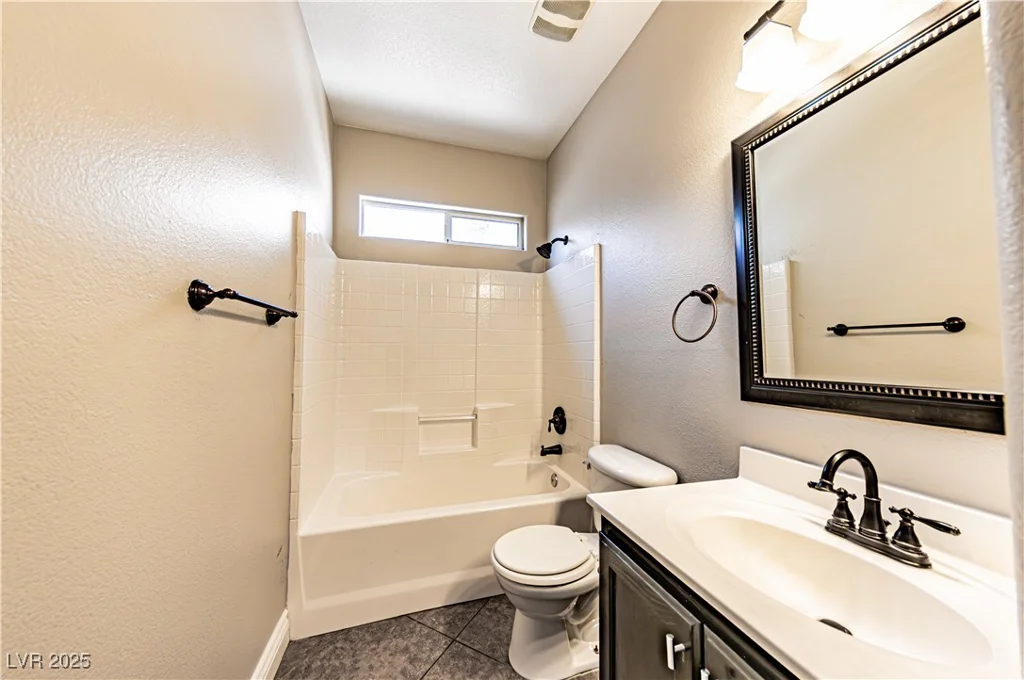 5079 Quiet Falls, Las Vegas, NV 89141
