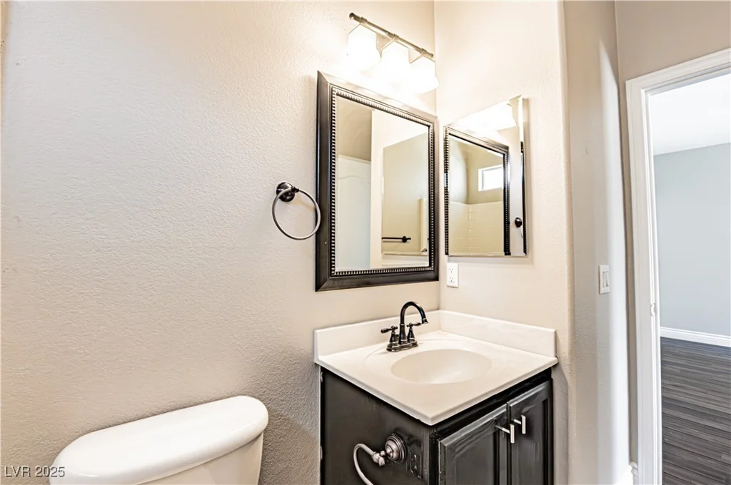 5079 Quiet Falls, Las Vegas, NV 89141