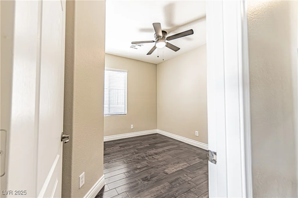 5079 Quiet Falls, Las Vegas, NV 89141