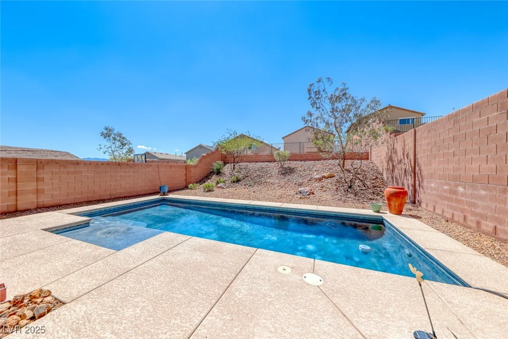 5079 Quiet Falls, Las Vegas, NV 89141