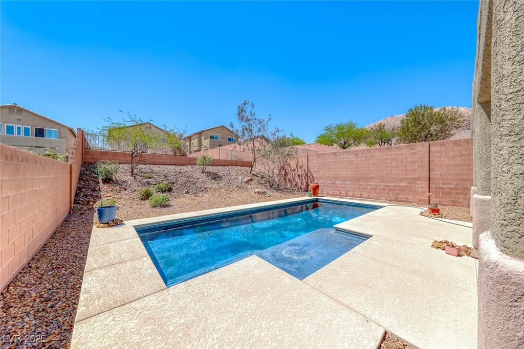 5079 Quiet Falls, Las Vegas, NV 89141