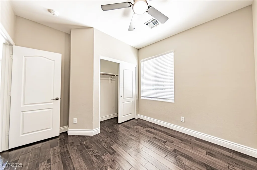 5079 Quiet Falls, Las Vegas, NV 89141