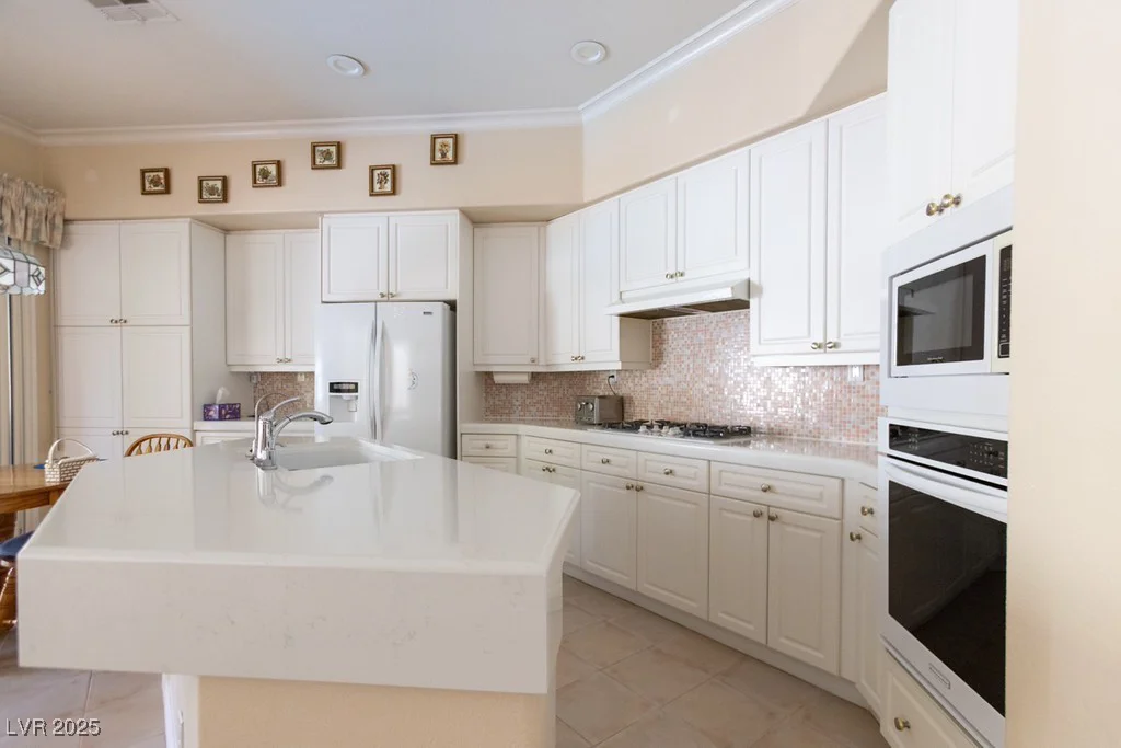 2383 Thayer, Henderson, NV 89074