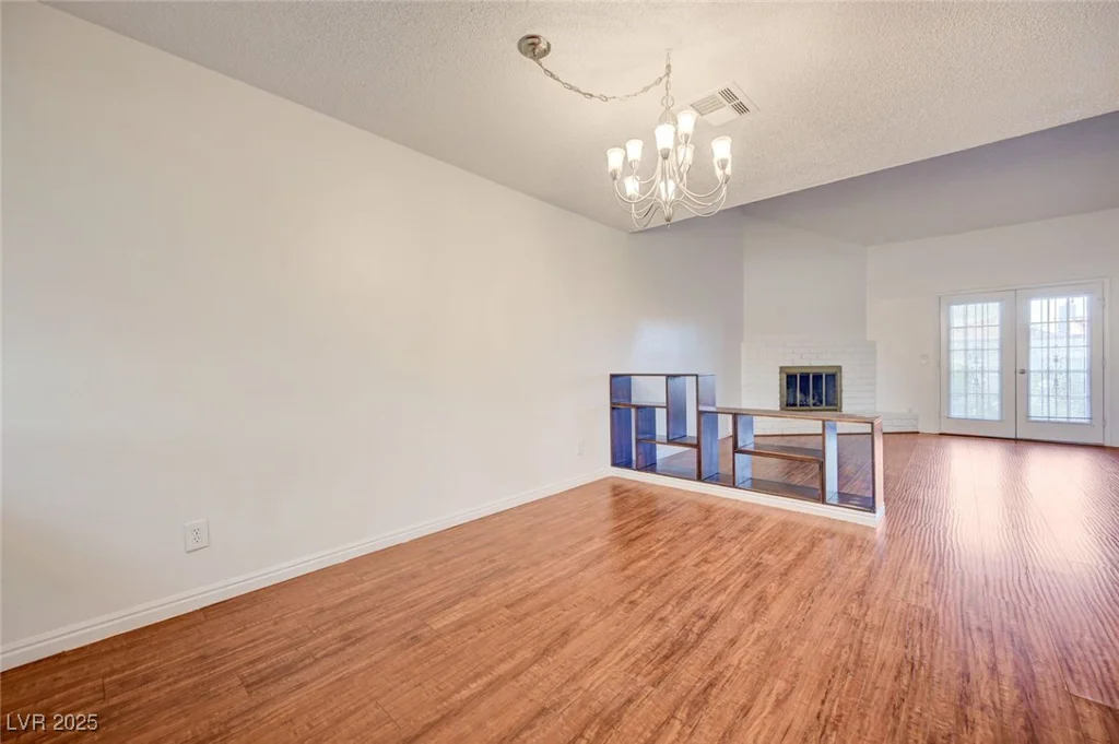 1850 Camino Verde, Las Vegas, NV 89119