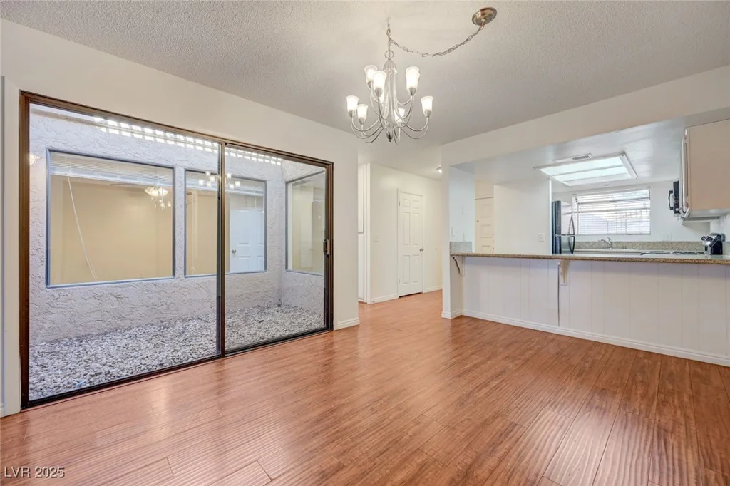 1850 Camino Verde, Las Vegas, NV 89119