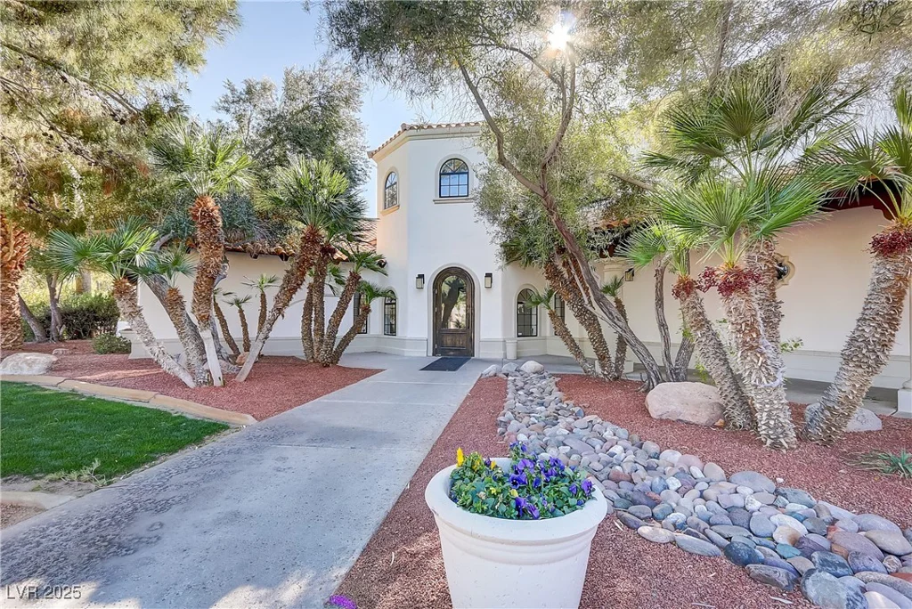 5465 Cardinal Ridge, Las Vegas, NV 89149