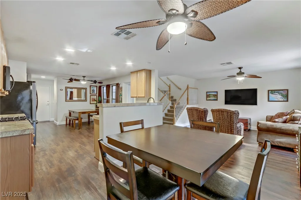 5465 Cardinal Ridge, Las Vegas, NV 89149