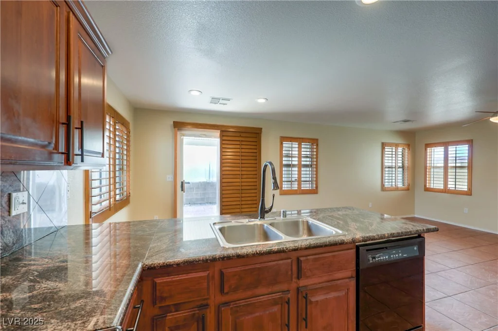 9073 Spoonbill Ridge, Las Vegas, NV 89143