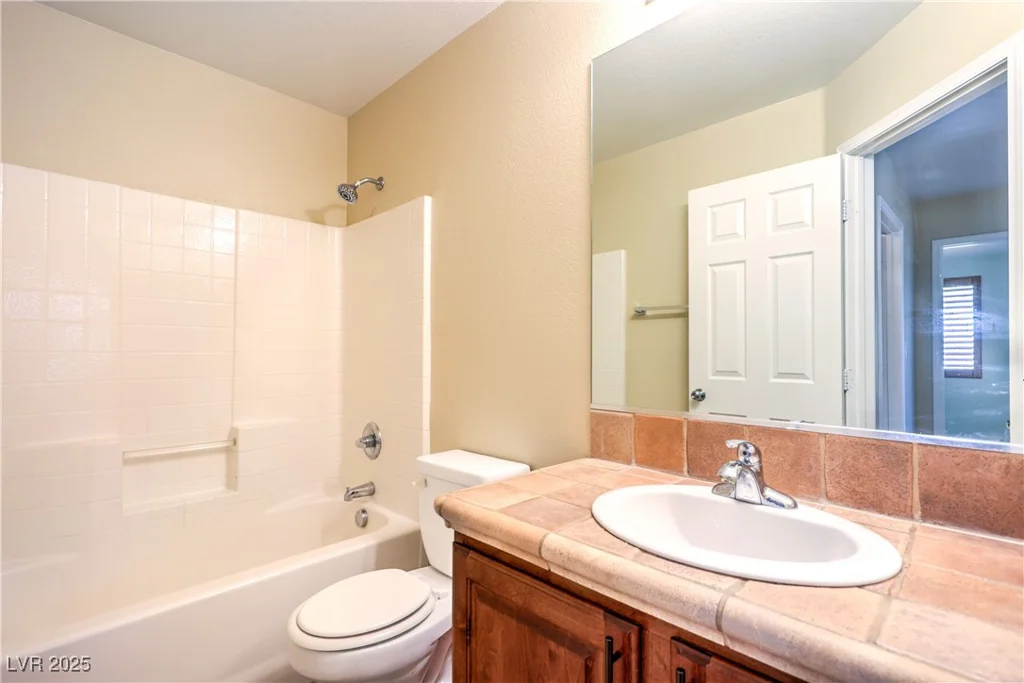 9073 Spoonbill Ridge, Las Vegas, NV 89143