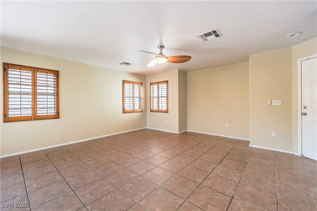 9073 Spoonbill Ridge, Las Vegas, NV 89143