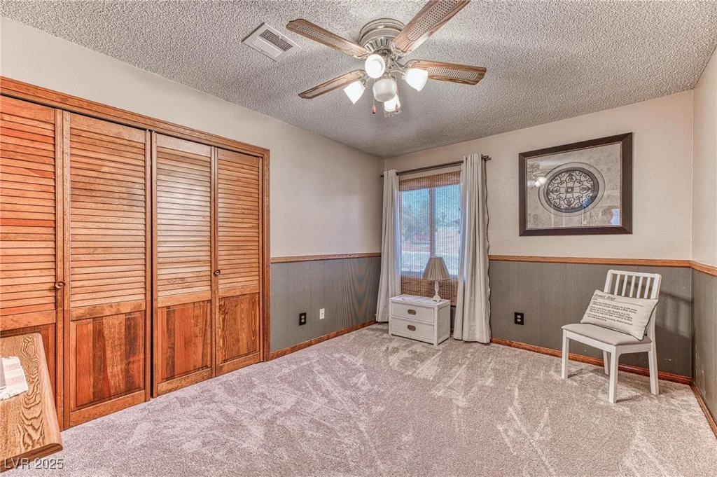 4381 Toledo, Las Vegas, NV 89121