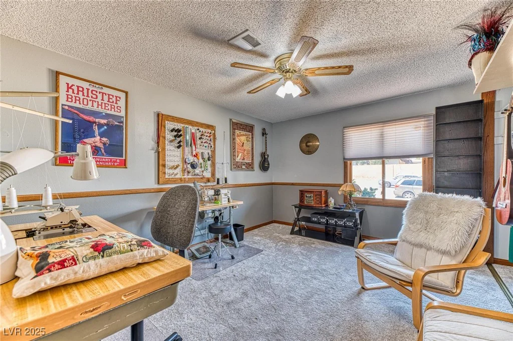 4381 Toledo, Las Vegas, NV 89121