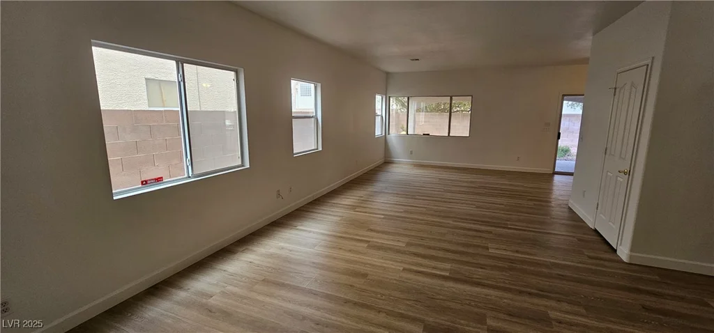 3750 Morning Canyon, Las Vegas, NV 89147