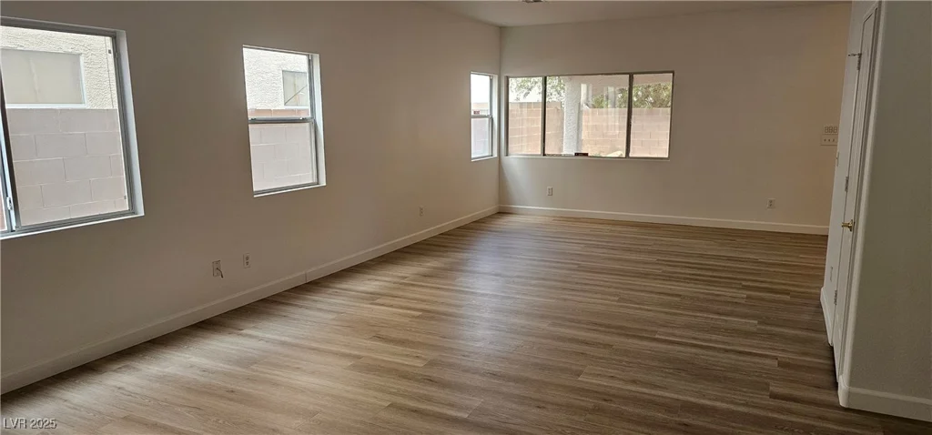 3750 Morning Canyon, Las Vegas, NV 89147