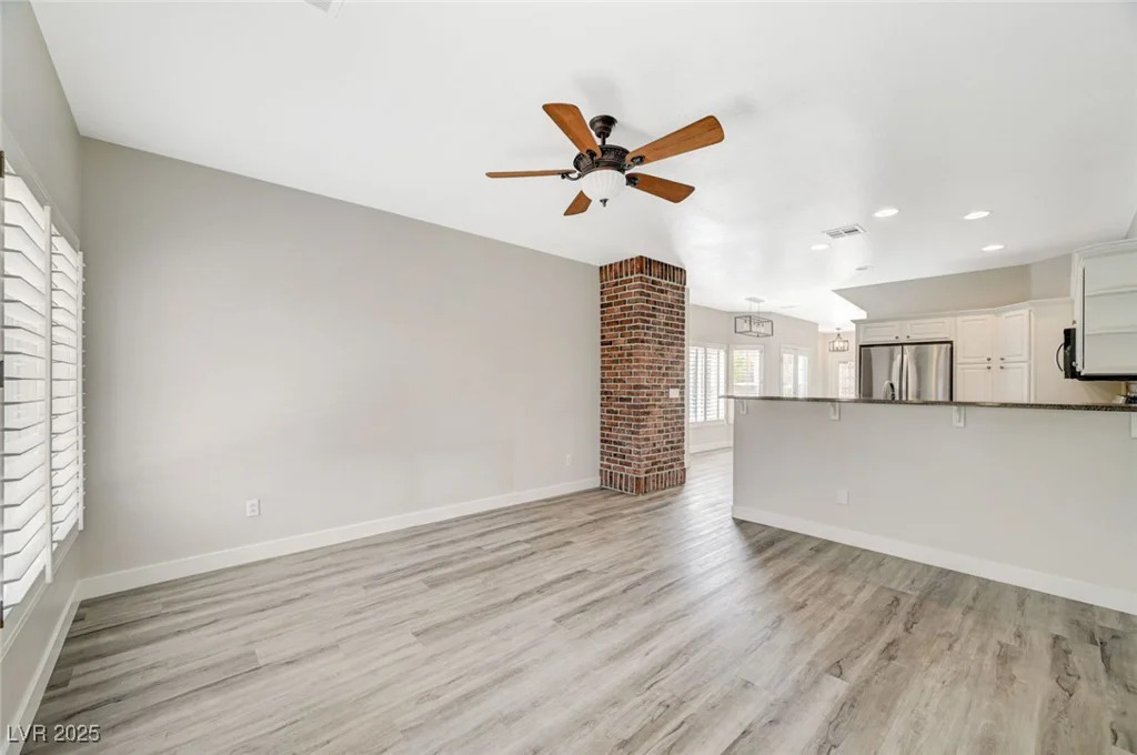 5931 Allanche, Las Vegas, NV 89141