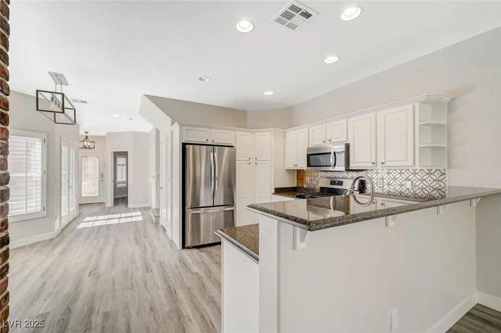 5931 Allanche, Las Vegas, NV 89141