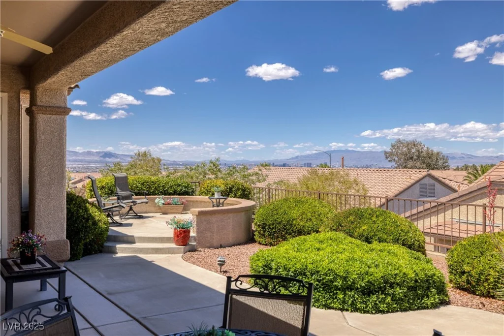 2752 Fort Myer, Henderson, NV 89052
