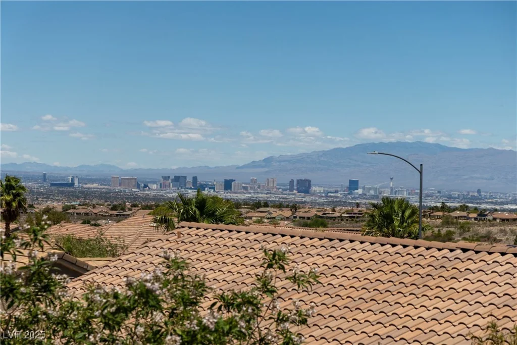 2752 Fort Myer, Henderson, NV 89052
