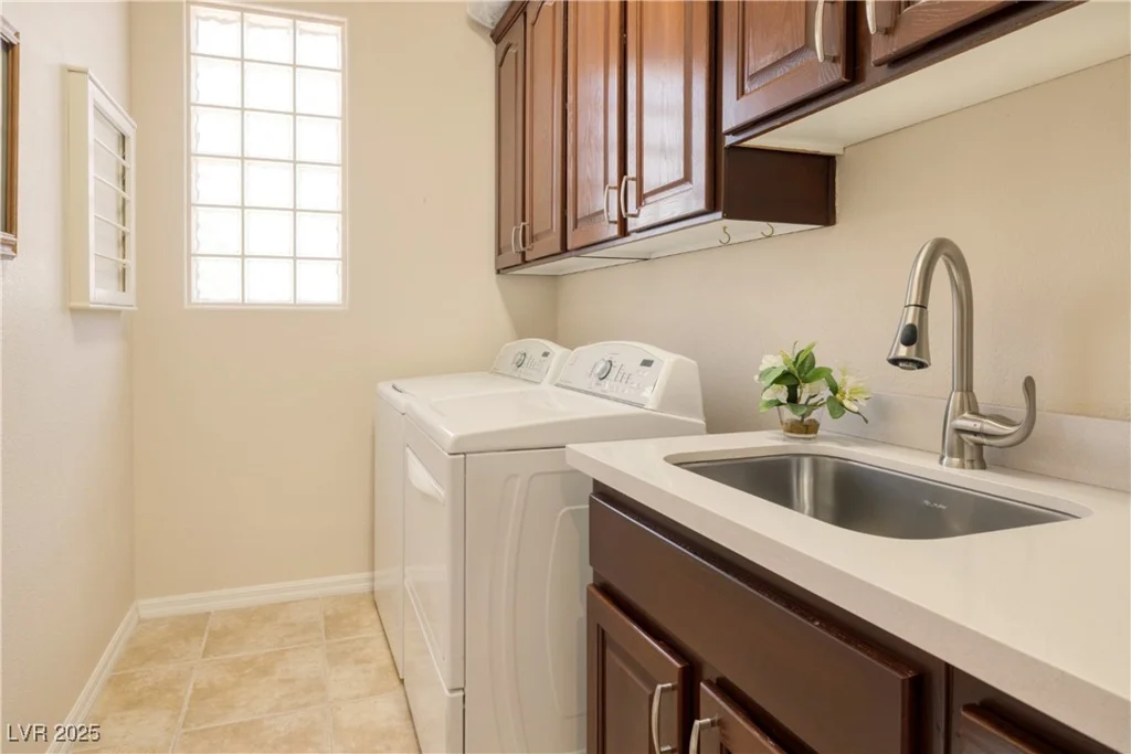 2752 Fort Myer, Henderson, NV 89052