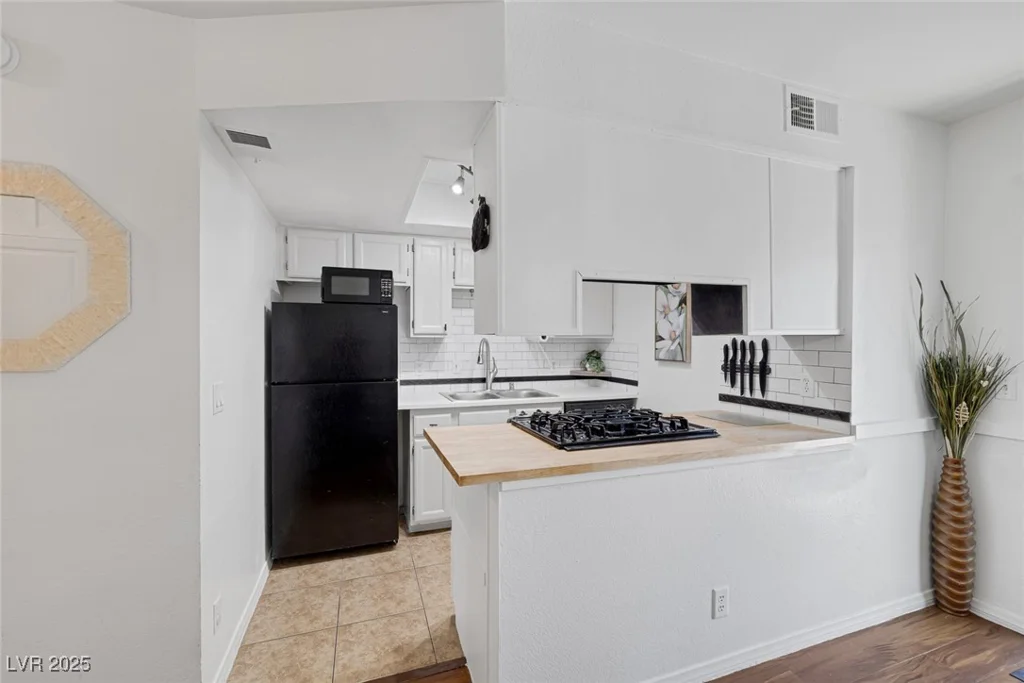 526 Sellers, Henderson, NV 89011