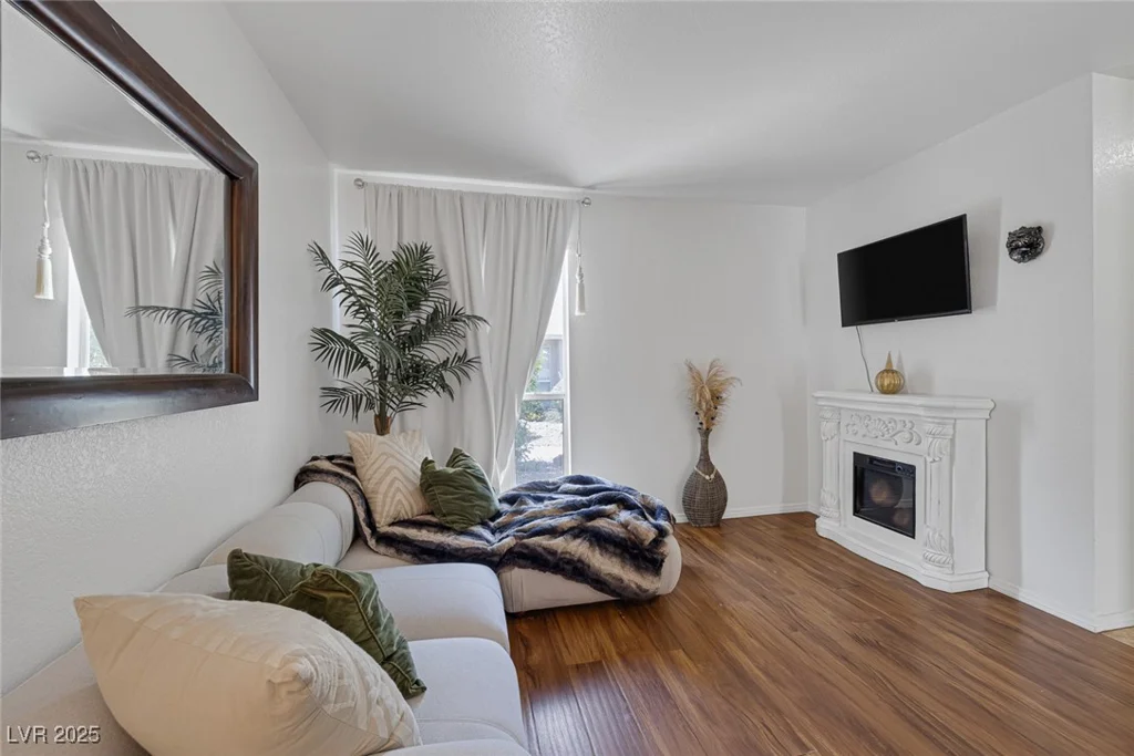 526 Sellers, Henderson, NV 89011