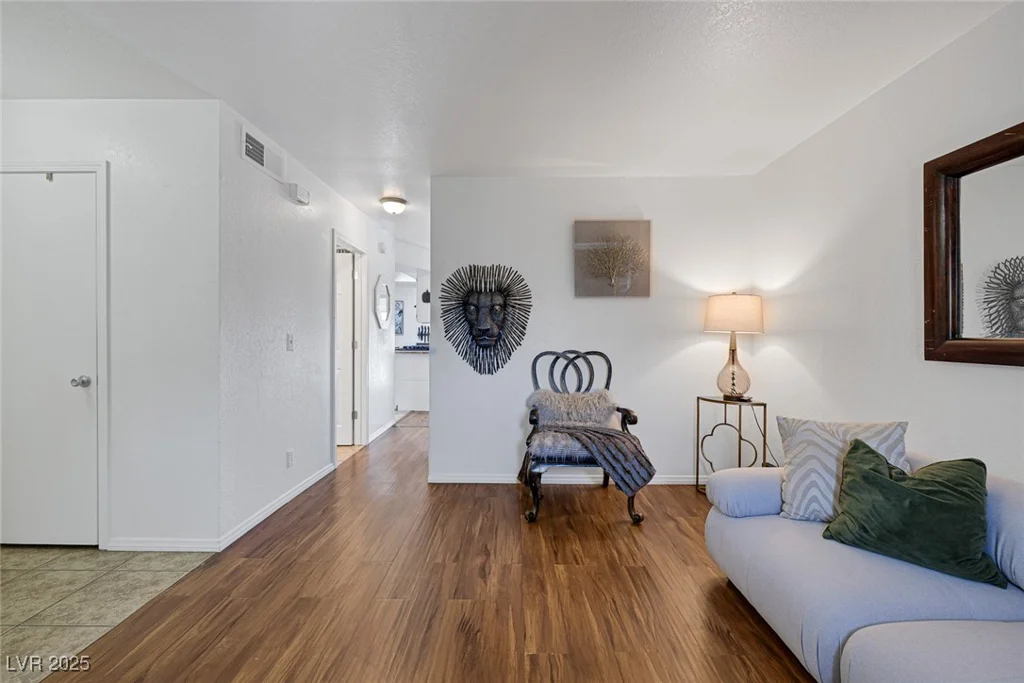 526 Sellers, Henderson, NV 89011