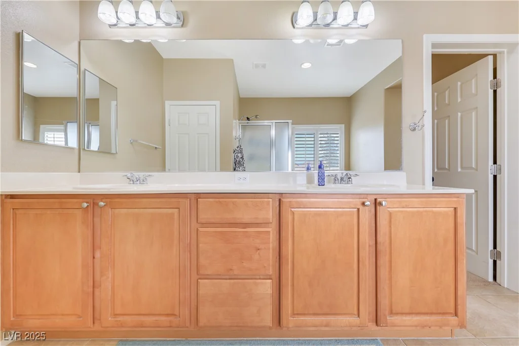 1405 Peyton Stewart, North Las Vegas, NV 89086