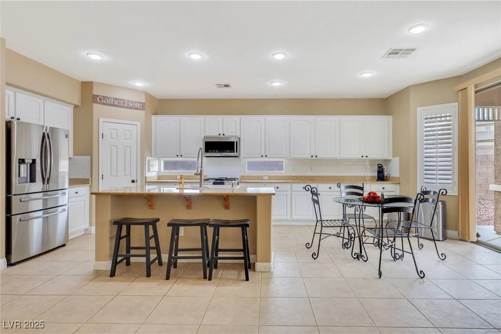 1405 Peyton Stewart, North Las Vegas, NV 89086