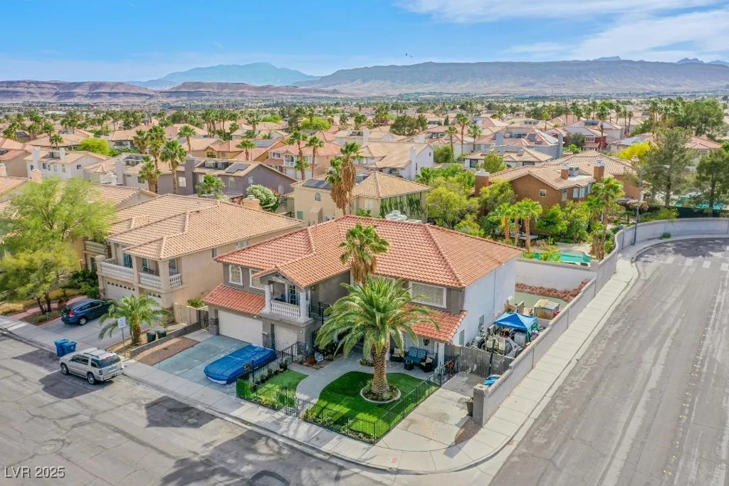 3617 Dutch Valley, Las Vegas, NV 89147